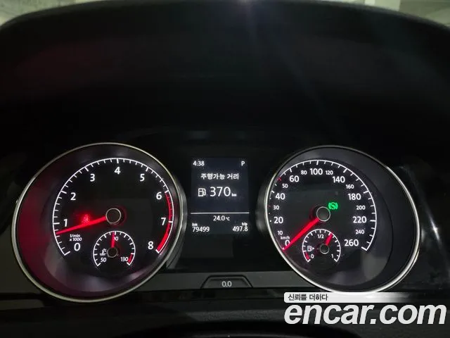 Volkswagen Golf Sportsvan 2016 thumb 6