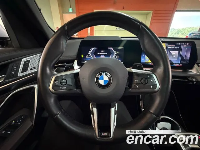 BMW X1 2023 thumb 6