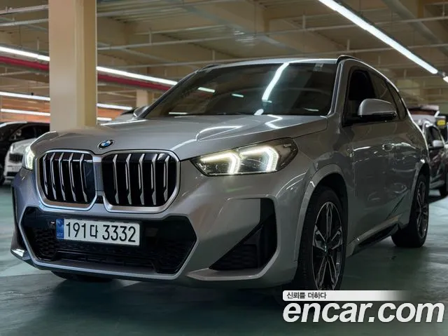 BMW X1 2023 thumb 12