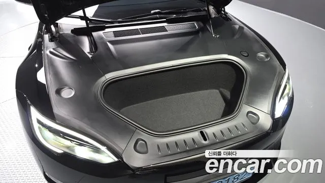 Tesla Model S 2026 thumb 5