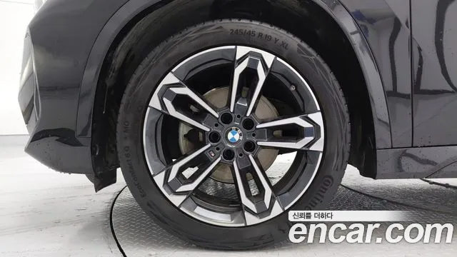 BMW X1 2023 thumb 5