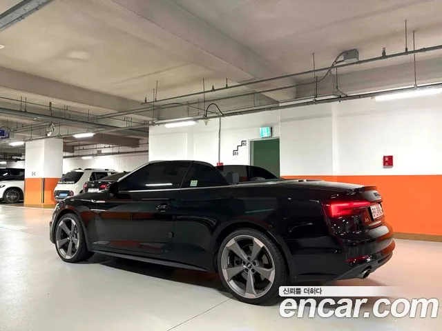 Audi A5 2019 thumb 3