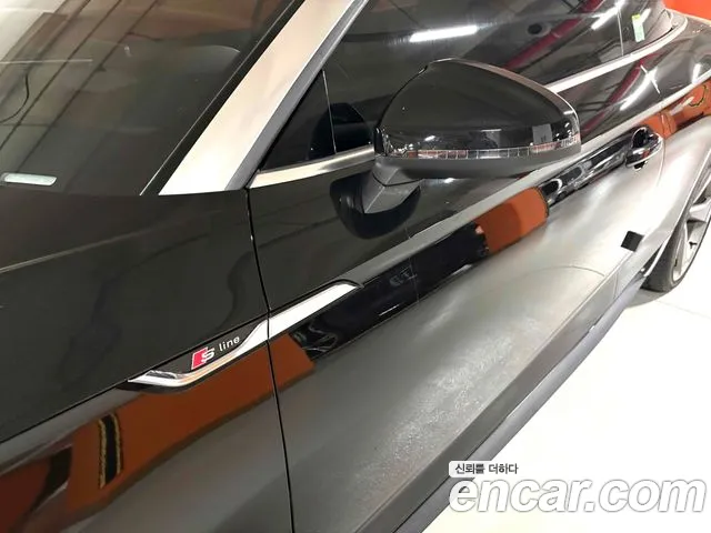 Audi A5 2019 thumb 9