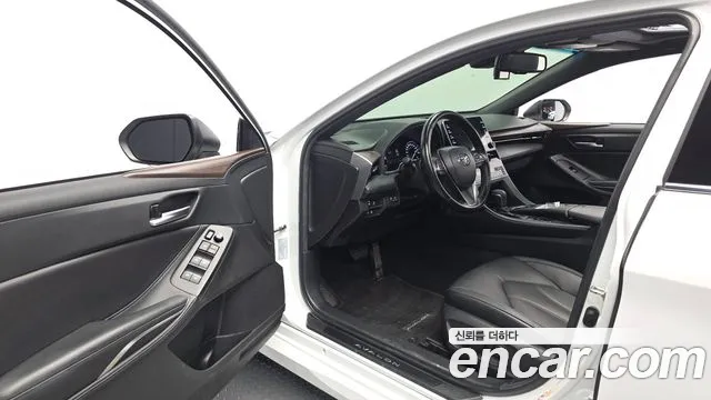 Toyota Avalon 2019 thumb 9