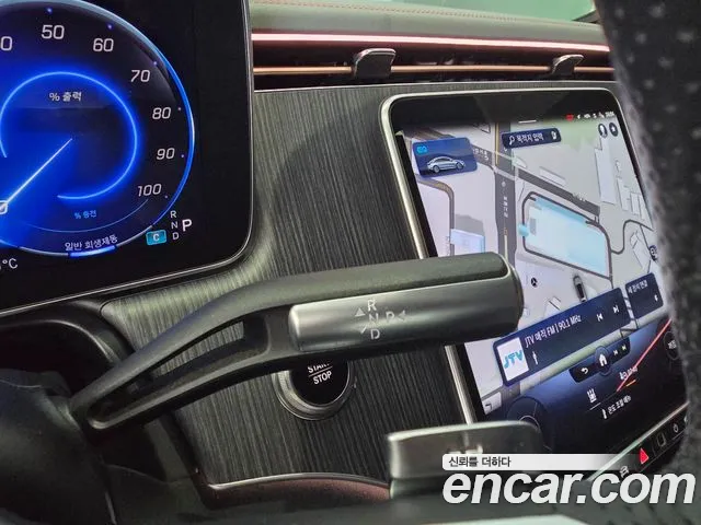 Mercedes-Benz EQS 2022 thumb 9