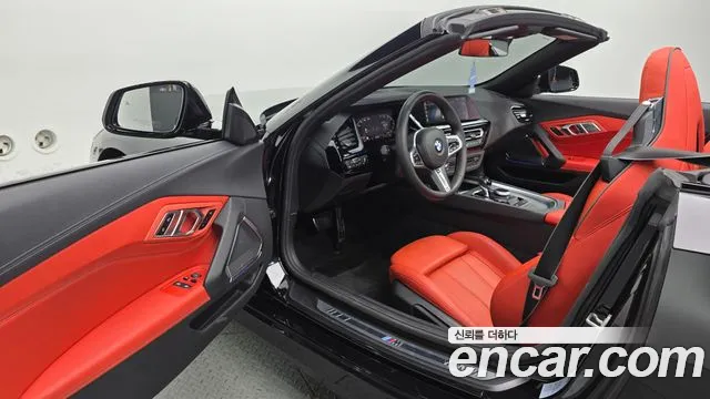 BMW Z4 2024 thumb 10
