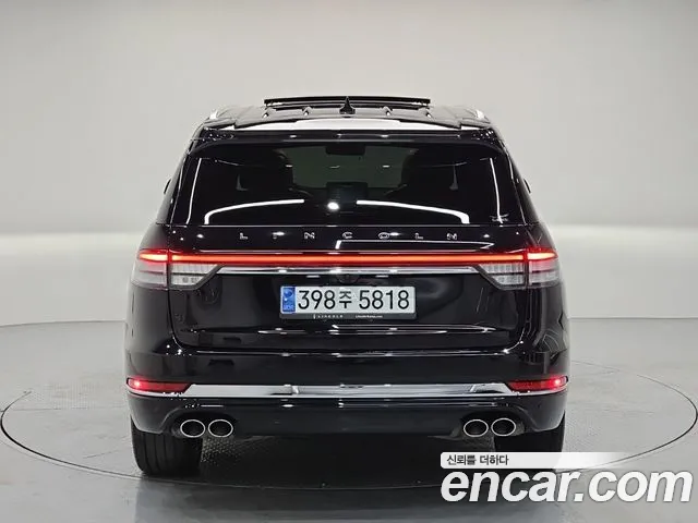 Lincoln Aviator 2023 thumb 3