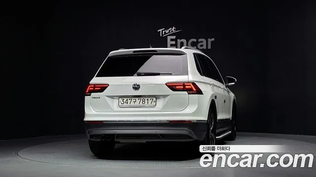 Volkswagen Tiguan 2020 thumb 4