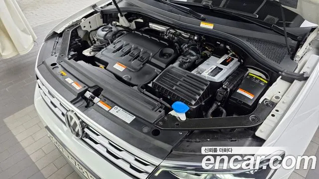 Volkswagen Tiguan 2020 thumb 6