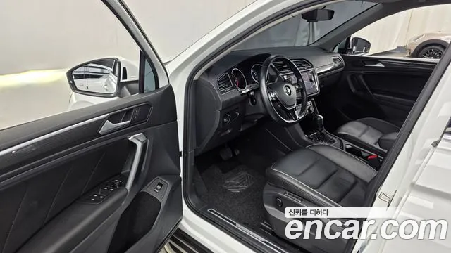 Volkswagen Tiguan 2020 thumb 10