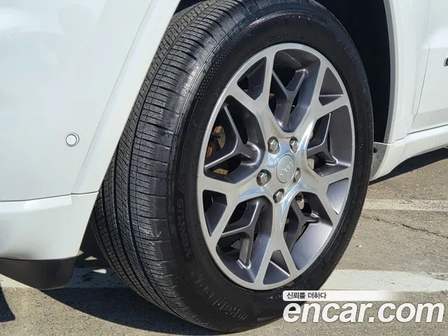 Jeep Cherokee 2020 thumb 5