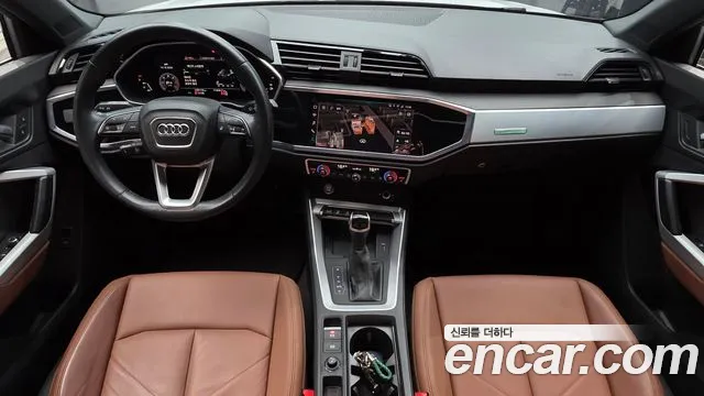 Audi Q3 2020 thumb 7