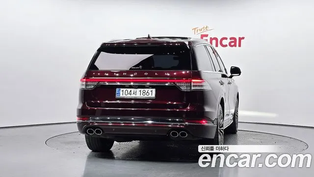 Lincoln Aviator 2020 thumb 4