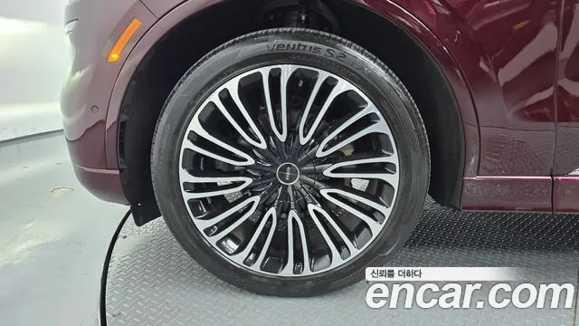Lincoln Aviator 2020 thumb 5