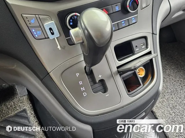 Hyundai Starex 2019 thumb 9