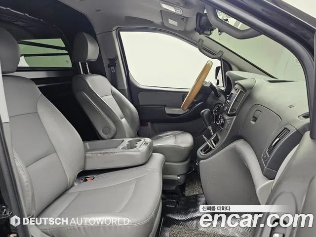 Hyundai Starex 2019 thumb 10