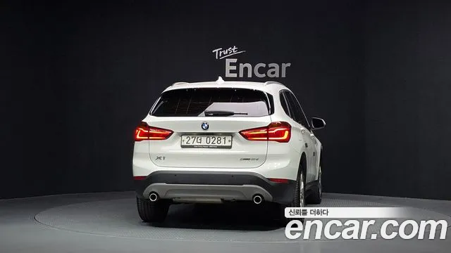 BMW X1 2019 thumb 4