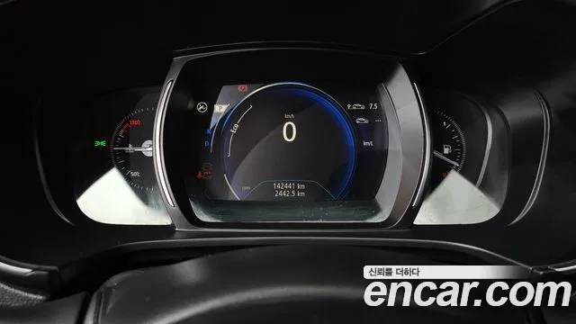 Renault-KoreaSamsung Koleos 2022 thumb 8