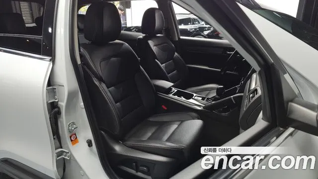 Renault-KoreaSamsung Koleos 2022 thumb 10
