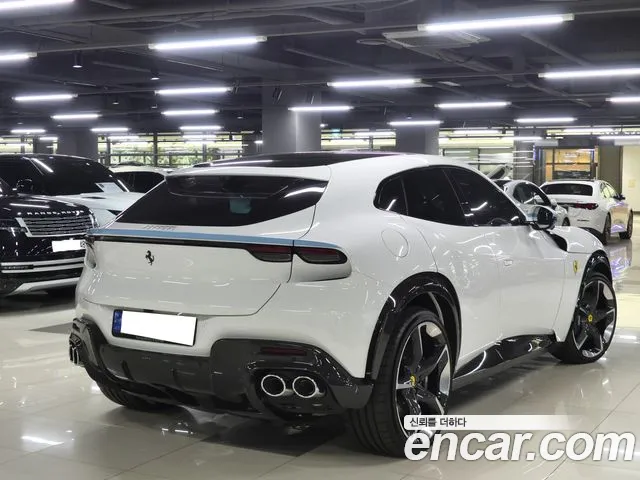 Ferrari Purosangue 2024 thumb 3