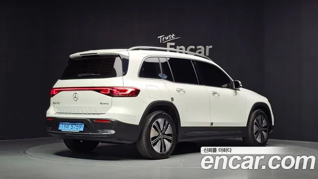Mercedes-Benz EQB 2023 thumb 2