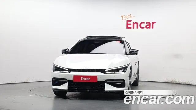 Kia EV6 2021 thumb 3