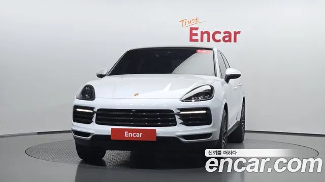Porsche Cayenne 2021 thumb 2