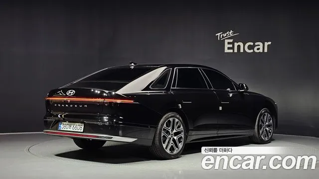 Hyundai Grandeur 2023 thumb 2