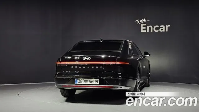 Hyundai Grandeur 2023 thumb 4