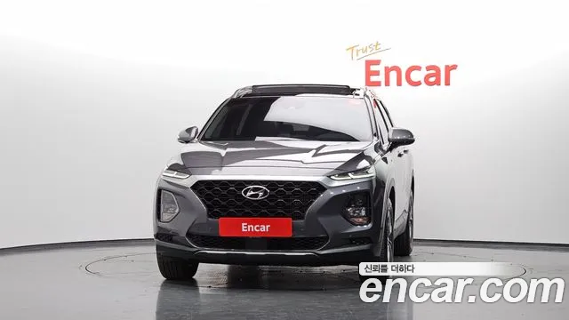 Hyundai Santa Fe 2018 thumb 3