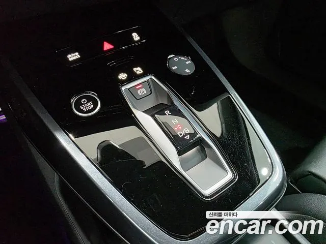 Audi Q4 e-tron 2026 thumb 9