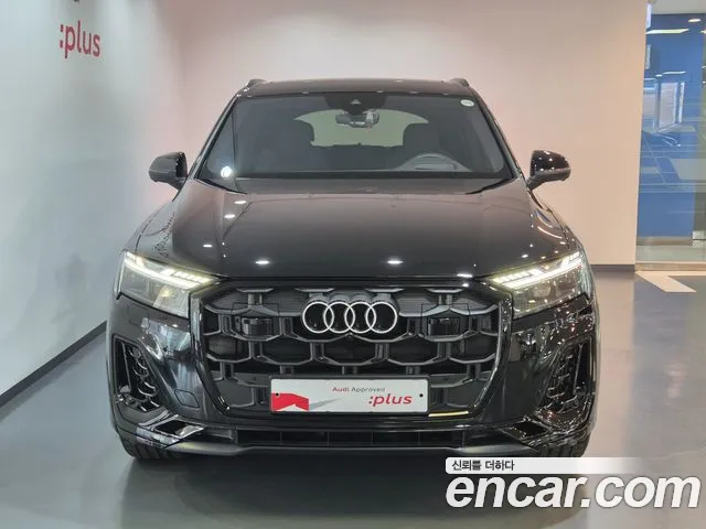 Audi Q7 2025 thumb 3