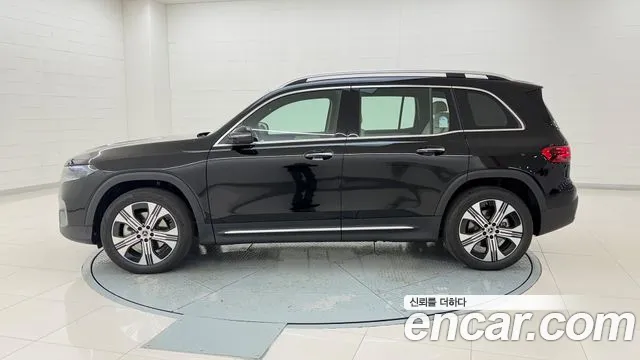 Mercedes-Benz EQB 2026 thumb 2
