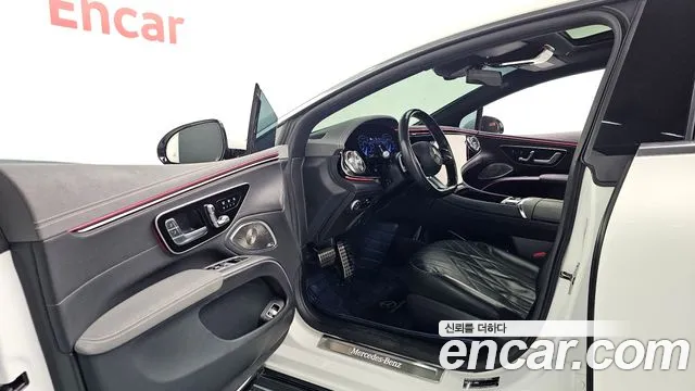 Mercedes-Benz EQS 2023 thumb 9