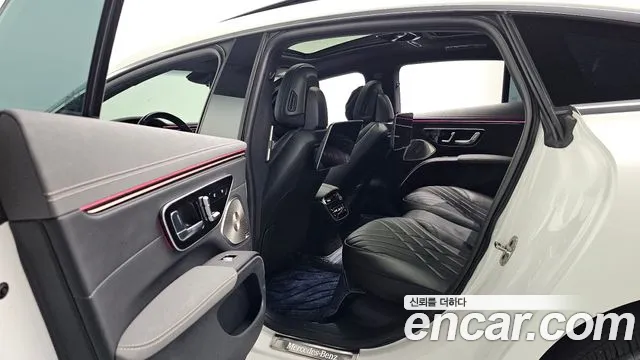 Mercedes-Benz EQS 2023 thumb 11