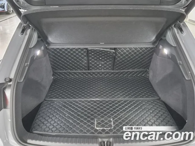 Audi Q4 e-tron 2022 thumb 5