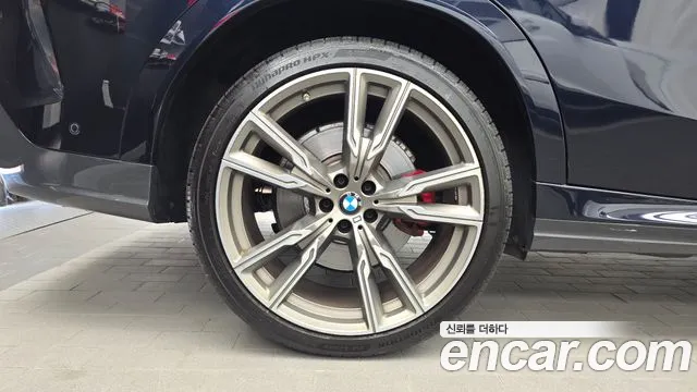 BMW X6 2022 thumb 5