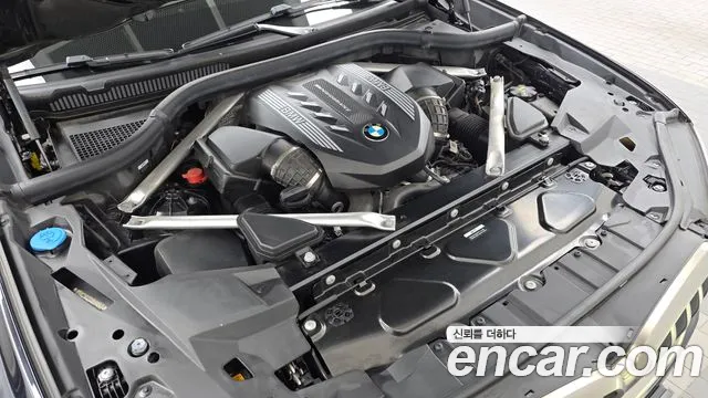 BMW X6 2022 thumb 6
