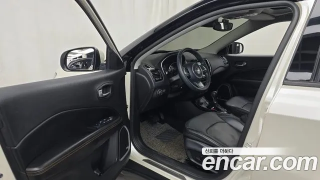 Jeep Compass 2019 thumb 10