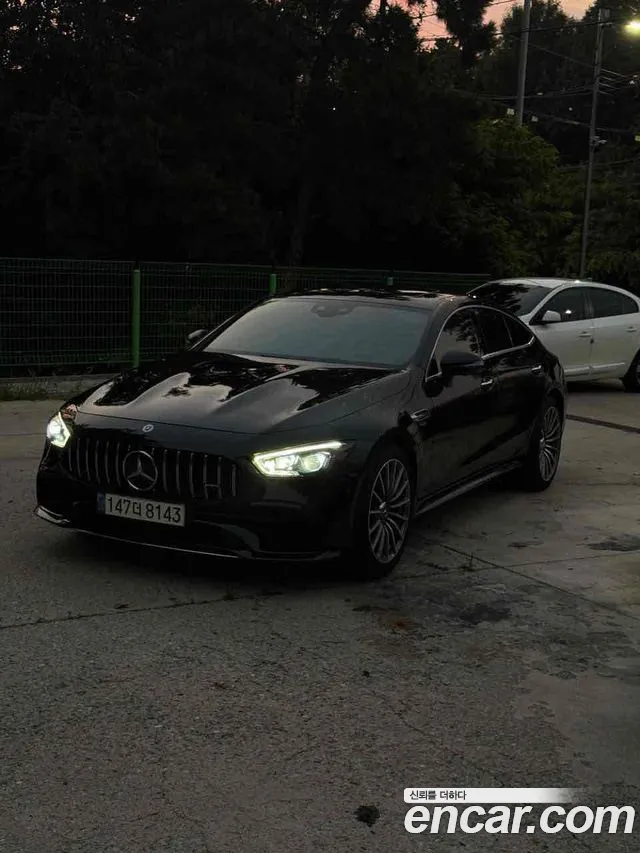 Mercedes-Benz AMG GT 2021 thumb 3