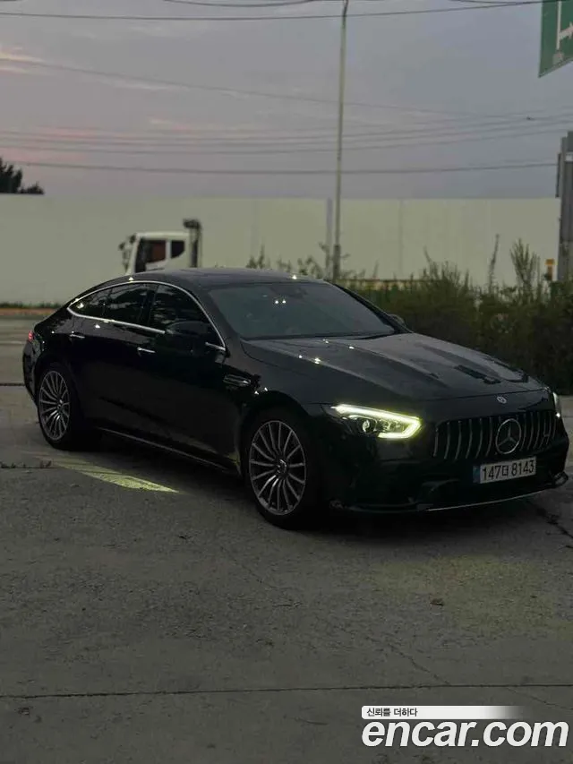 Mercedes-Benz AMG GT 2021 thumb 5