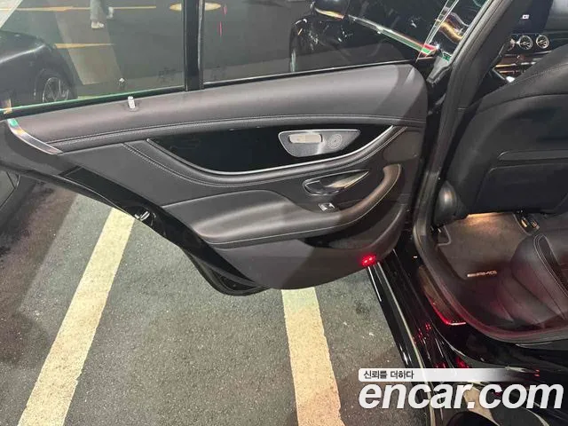Mercedes-Benz AMG GT 2021 thumb 12