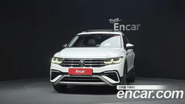 Volkswagen Tiguan 2022 thumb 3