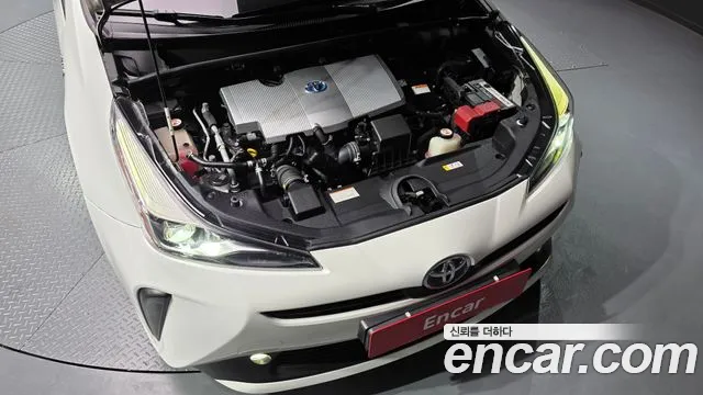 Toyota Prius 2019 thumb 6