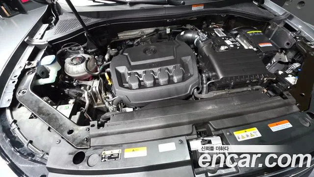 Volkswagen Tiguan 2023 thumb 6