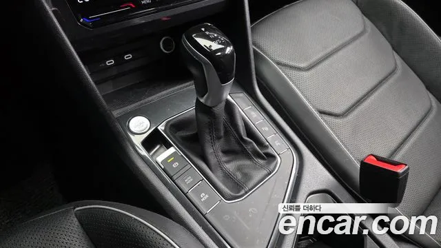 Volkswagen Tiguan 2023 thumb 9
