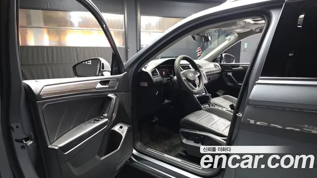 Volkswagen Tiguan 2023 thumb 10