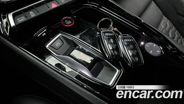 Audi e-tron GT 2021 thumb 9