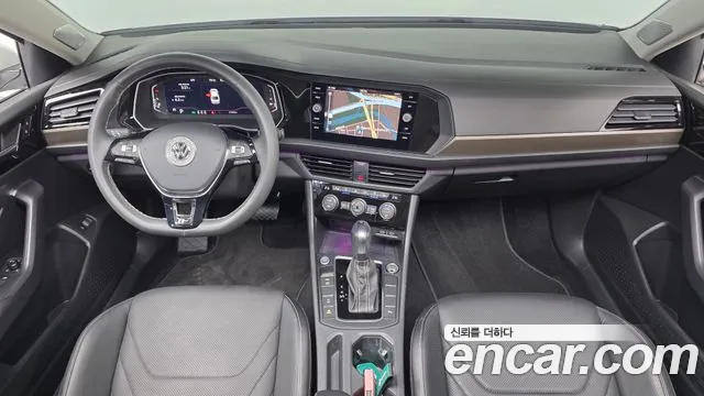 Volkswagen Jetta 2021 thumb 6