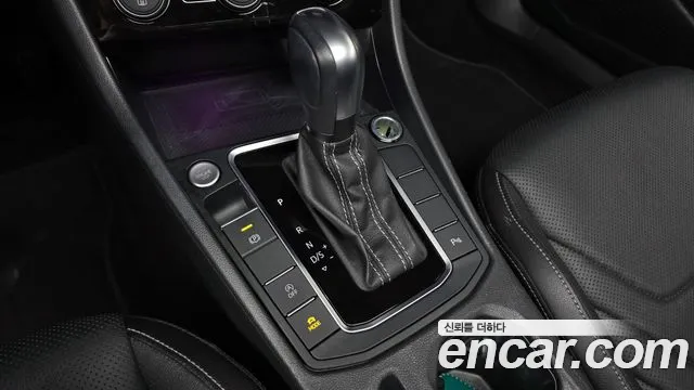 Volkswagen Jetta 2021 thumb 8